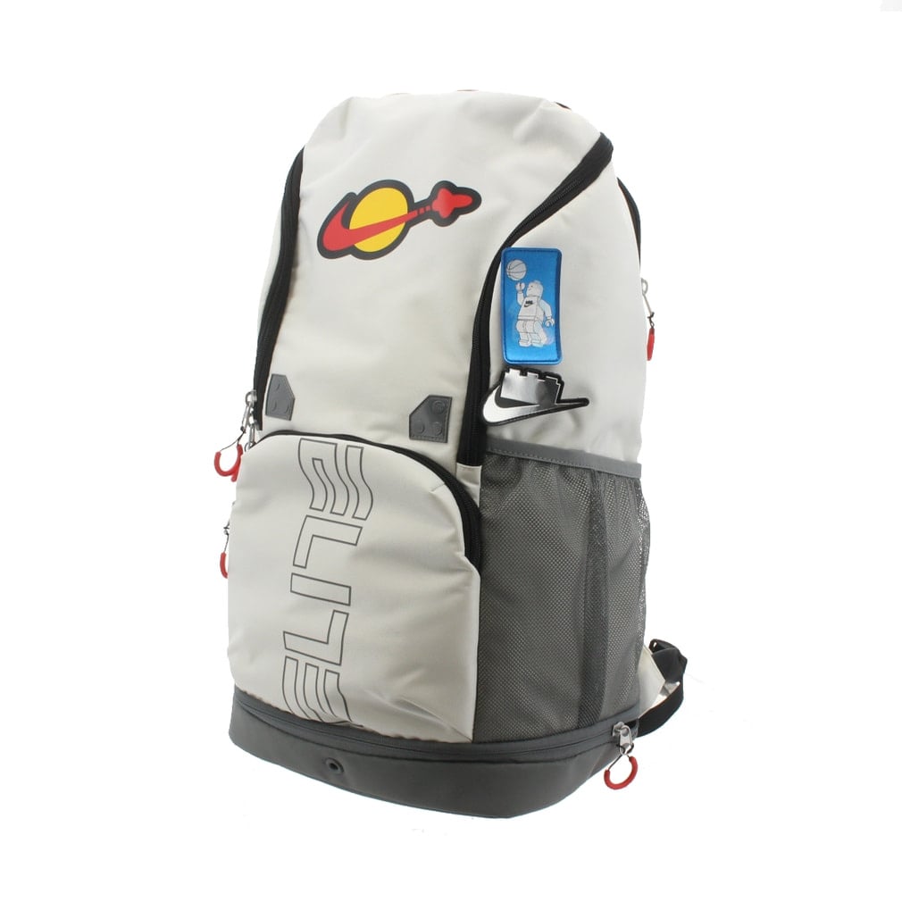 ナイキ Varsity Elite バーシティ エリート バックパック (32L) IQ8237