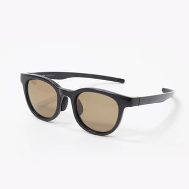 フィット感にこだわり抜いたスポーツグラス