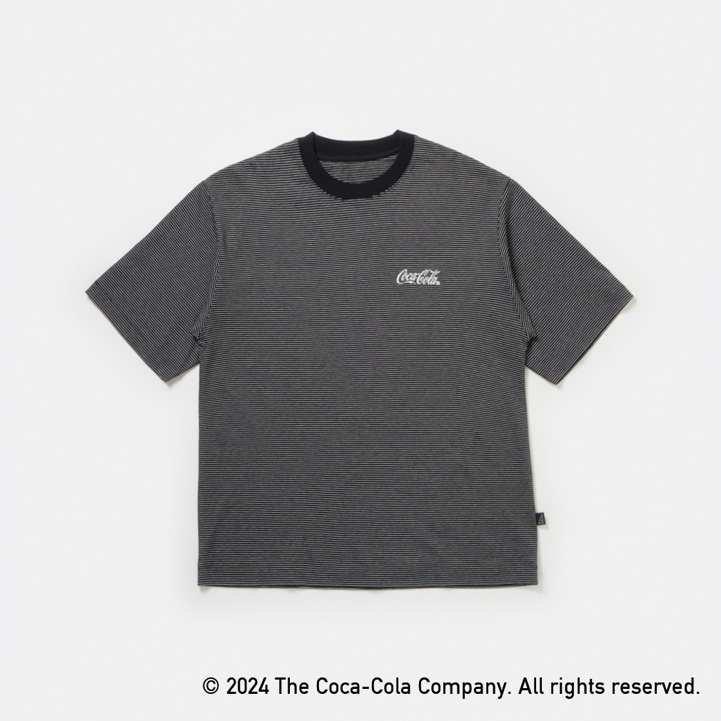 コカ･コーラ マイクロボーダーTシャツ(ブラック-S)