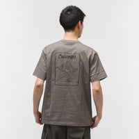 スリーピービュートグラフィックショートスリーブTシャツ