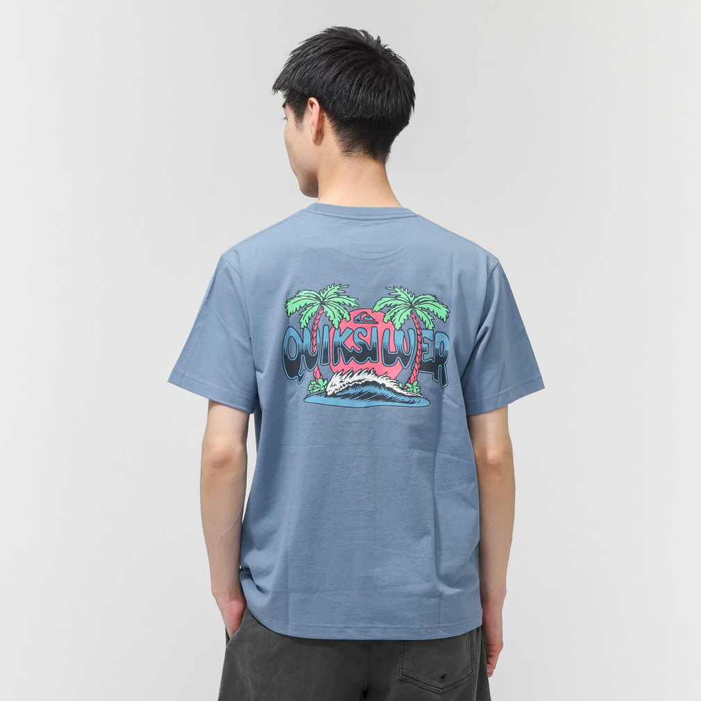 美品 Quiksilver HORIZON クイックシルバー カーキ 41L 2026春夏 クイックシルバー メンズ アウトドアカジュアル 半袖Tシャツ