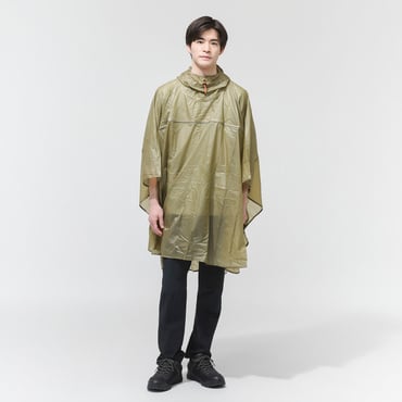LIGHTWEIGHT COMPACT PONCHO