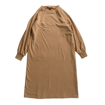ウサロゴワンピAW(ベージュ-FREE)