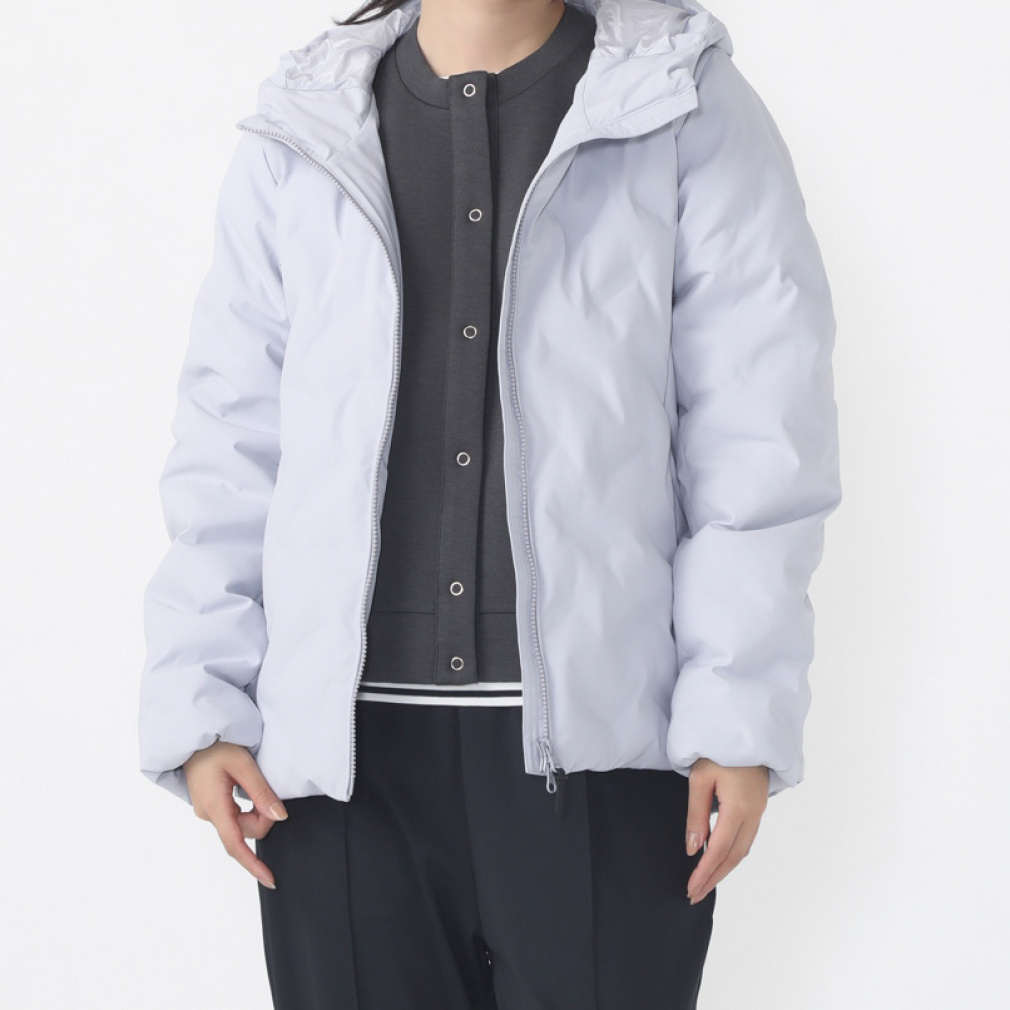 アルミ蓄熱パデッドフードジャケット THERMOLITE(R)使用