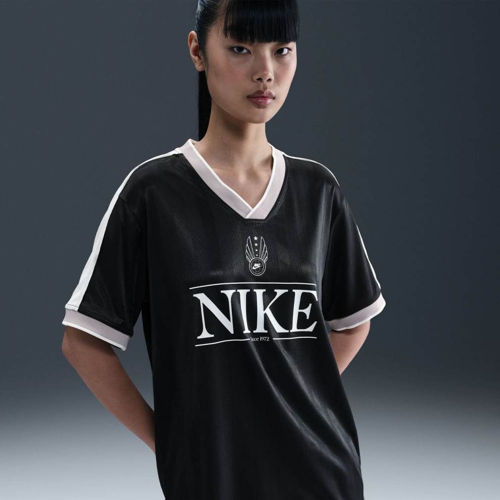 ナイキ レディース 半袖 Tシャツ ウィメンズ NSW V NECK JERSEY IH8505