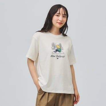 Reading In Park T-Shirt Womens