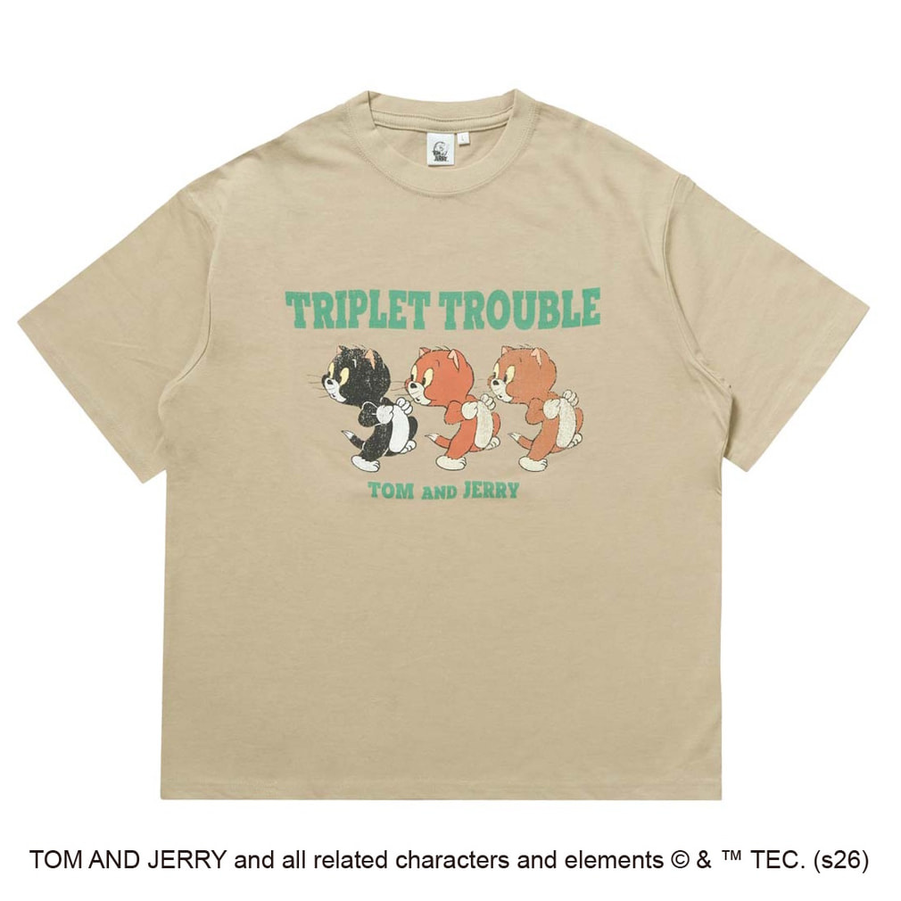Tom and Jerry フロントグラフィックTシャツ(フラフ、マフ、パフ)(サンド-S)