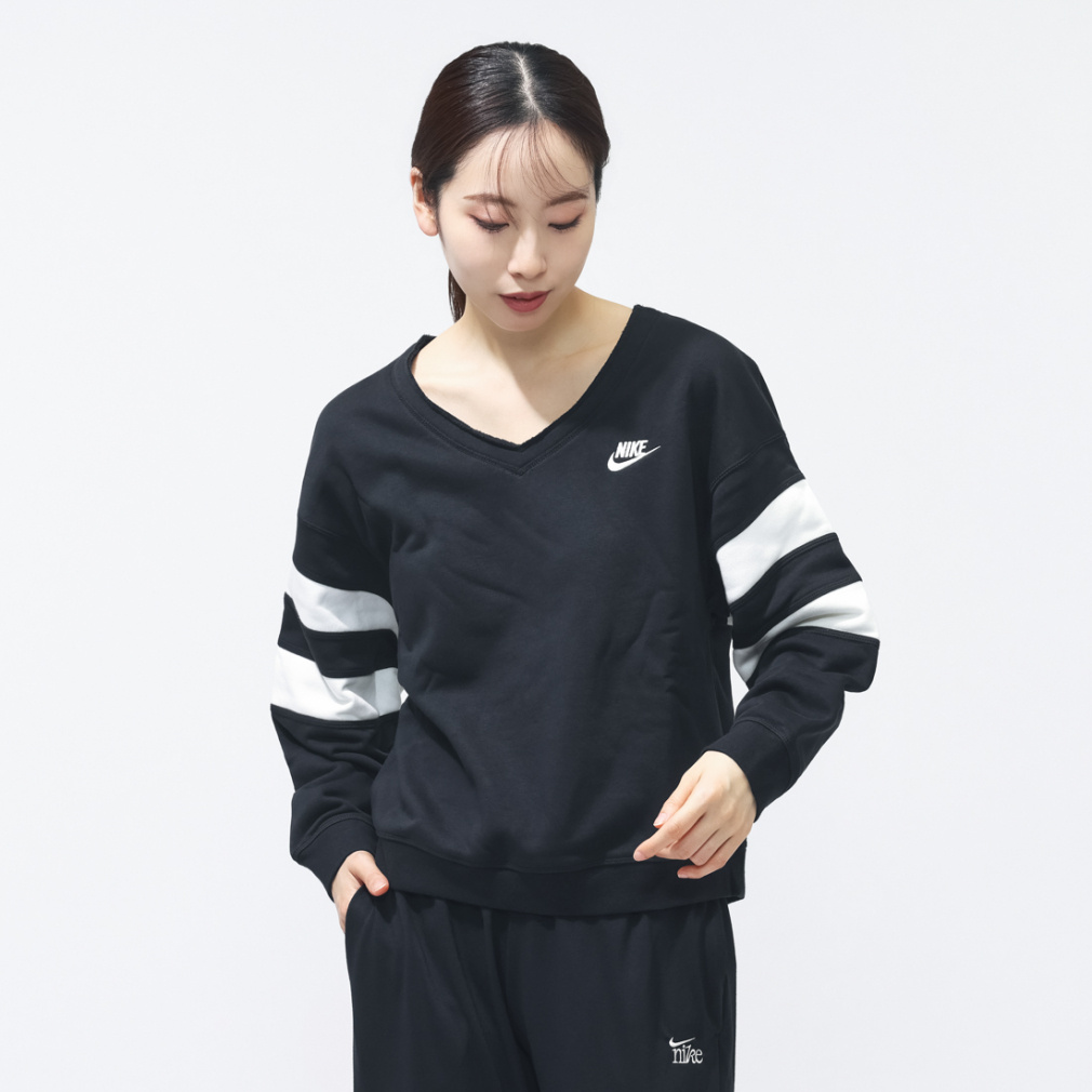 ウィメンズ NSW クラブ フリース VNECK L/S クルー(ブラック-S)