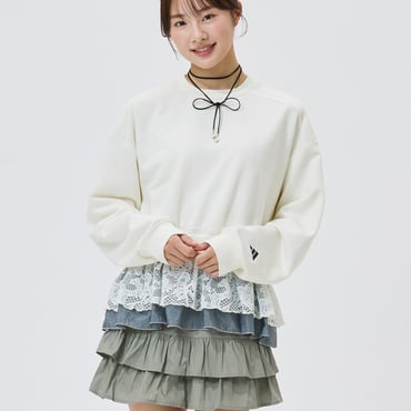 【Kep1er チェヒョンさん着用】 PRISM COLLECTION フリル付き クルーネックスウェットシャツ
