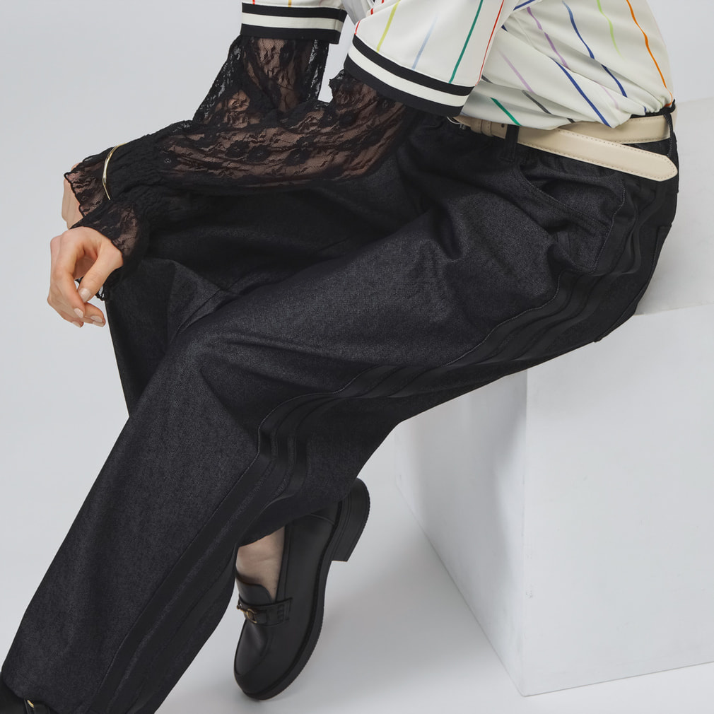 STADIUM CHROME ルーズフィット デニムパンツ(ブラック-S)