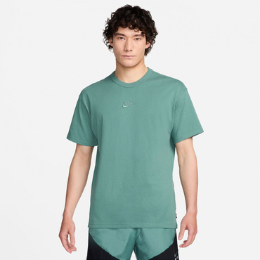 NSW PREM エッセンシャル SUST S/S Tシャツ
