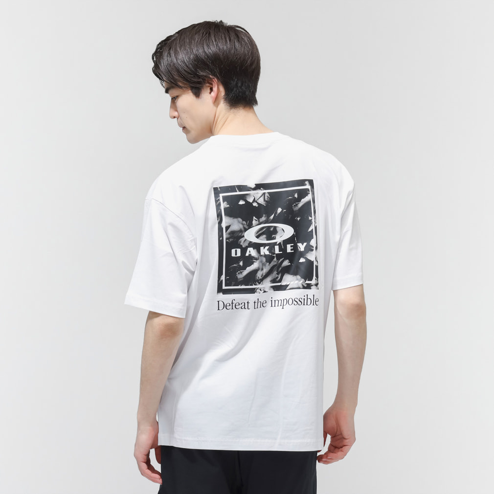 ao出品 OAKLEY（オークリー） メンズ 半袖 Tシャツ NEW RETRO TEE X-METAL 3.0