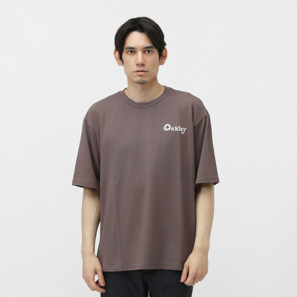 I[N[ Y  TVc EN NEW RETRO TEE MOTEL 2.0 FOA407575 X|[cEFA OAKLEY