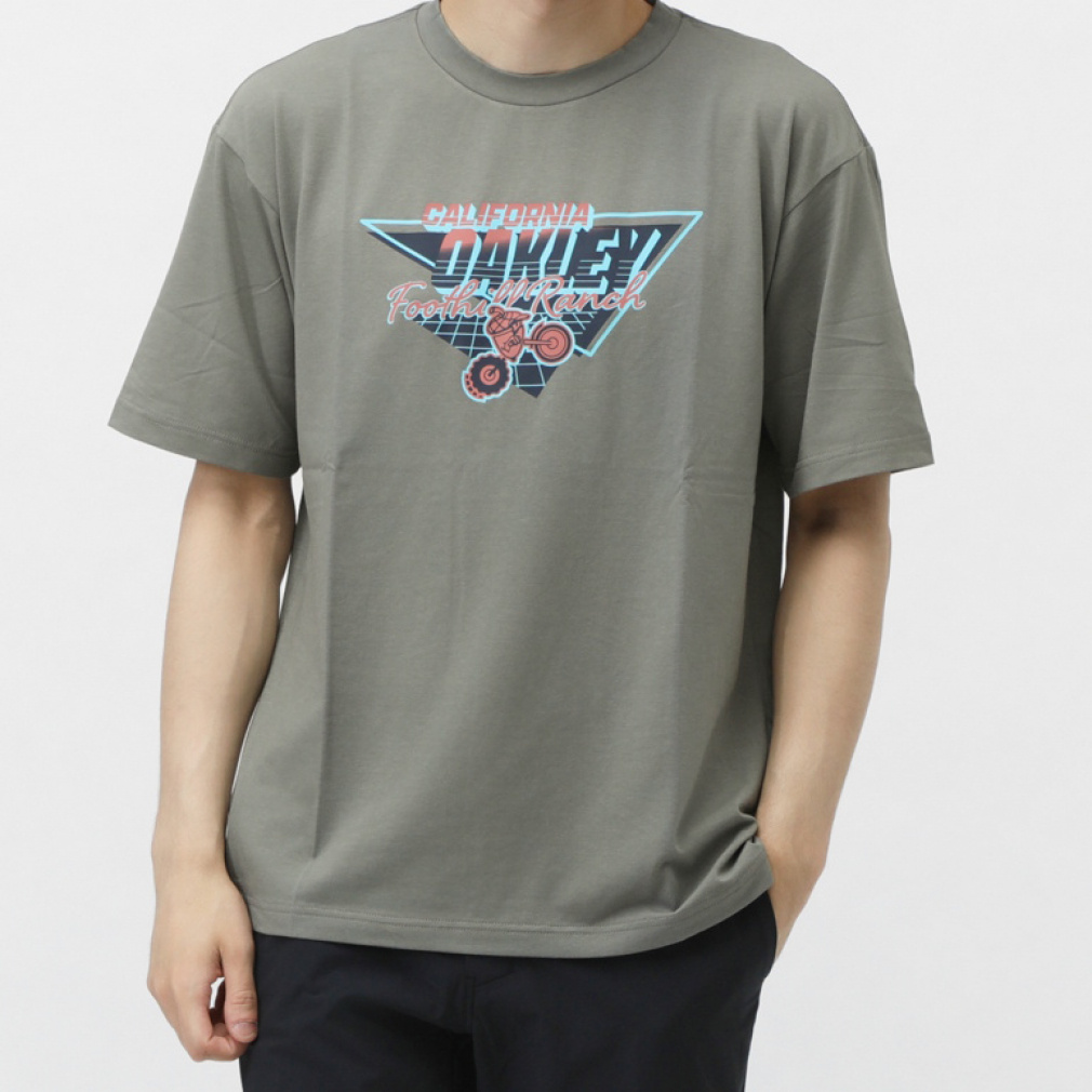 EN NEW RETRO TEE 8BIT 2.0(オリーブ-M)