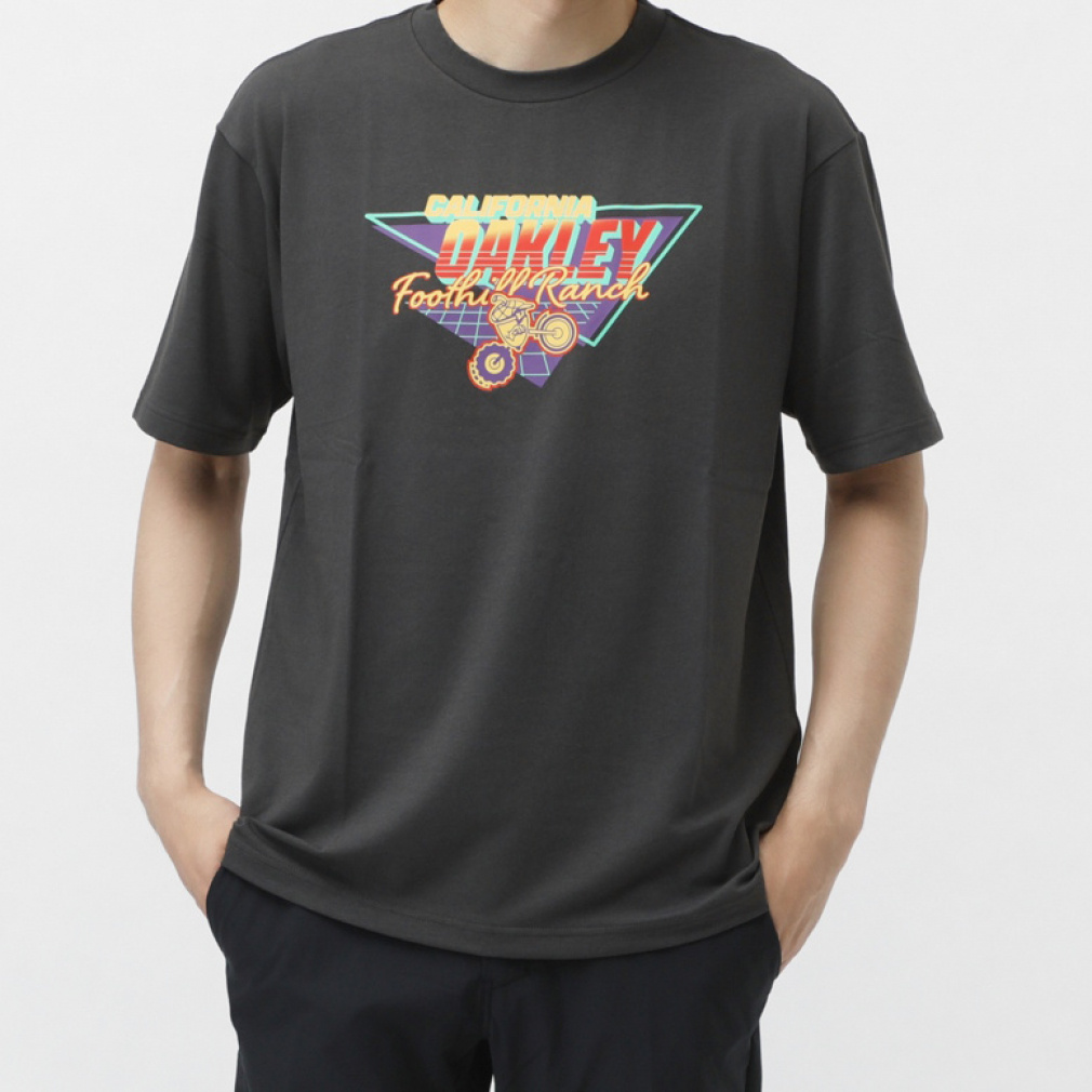 EN NEW RETRO TEE 8BIT 2.0(ブラック-M)