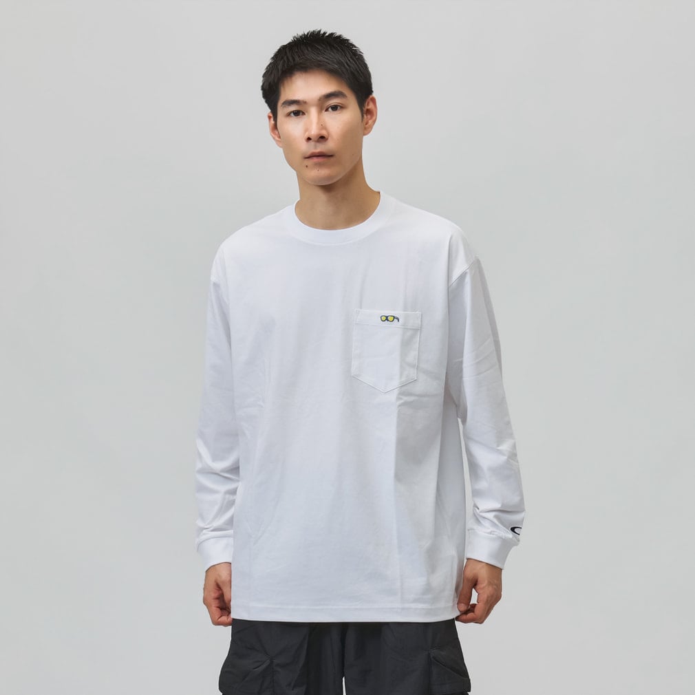 OAKLEY オークリー 長袖 Tシャツ ホワイト Mサイズ　90s赤タグ オークリー メンズ 長袖 Tシャツ SYNC COTTON L/S TEE POCKET 1.0