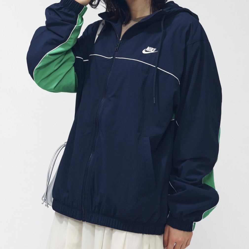 iCL Y EFA Nu AX[g t[fB WPbg HJ2013 p[J[ X|[cEFA NIKE