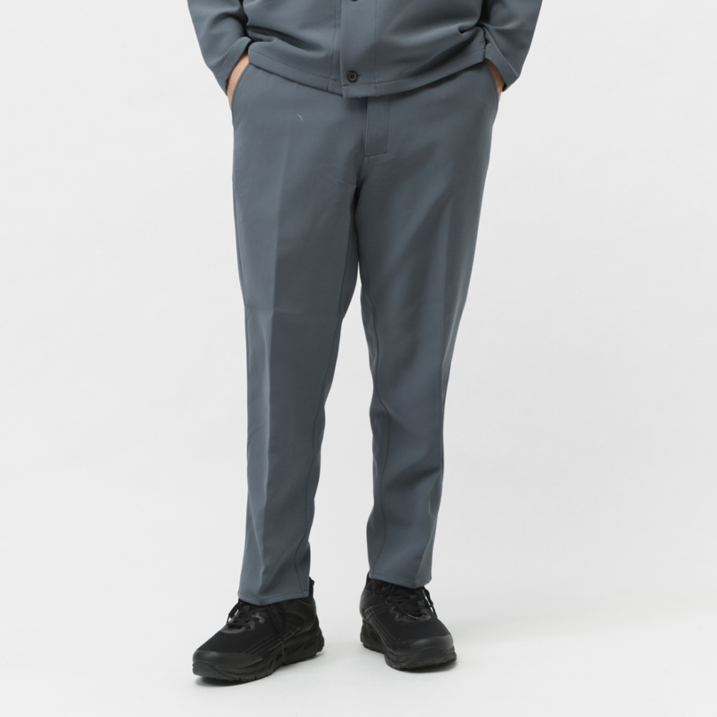 THE CITY　New Balance　パンツ　M　ストレート　グレー New Balance スラックス ニューバランス THE CITY スキニー