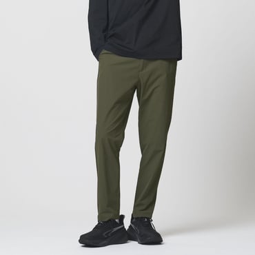 4WAYストレッチテーパードパンツ