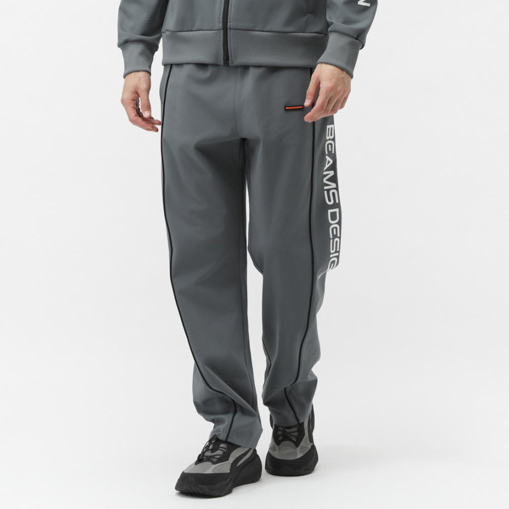 AK-69 バガーチ × ラッセルノ サイドライン トラックパンツ グレー M4 AK-69 バガーチ × ラッセルノ サイドライン トラックパンツ グレー M4