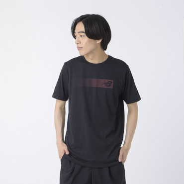 グラフィックショートスリーブTシャツ Sport Essentials