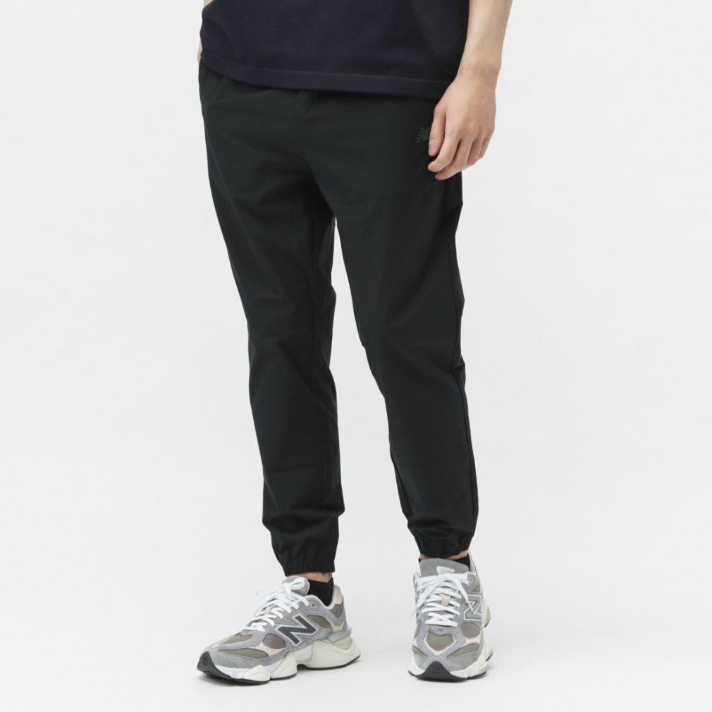 ✨極美品✨New Balance THE CITY アウターウェア パンツ 上下 ニューバランス THE CITY メンズ ウインドパンツ ウーブンジョガー
