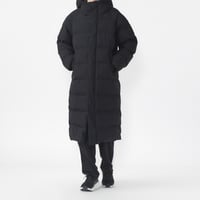 アルミ蓄熱パデッドフードロングコート THERMOLITE(R) 使用