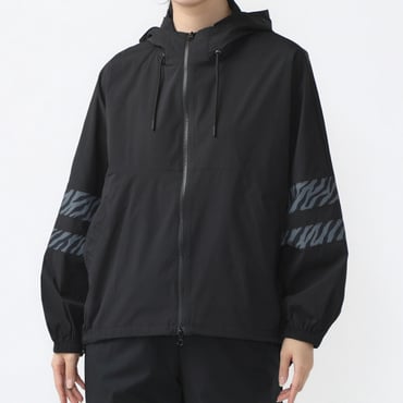 ナイロンジャケット