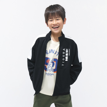 トラックジャケット