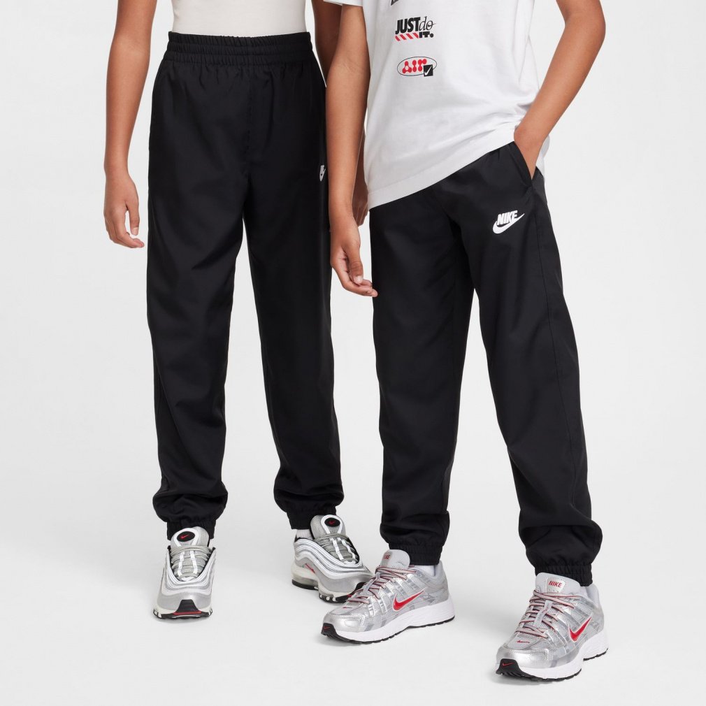 新品タグ付き　NIKE ナイキ ランニングパンツ ジョガーパンツ　ヨガパンツ ナイキ ジュニア キッズ 子供 ウインドパンツ YTH NSW クラブ ウーヴン