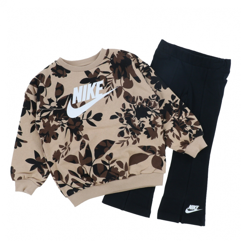 【新品】NIKE ガールズ 150cm 上下セット ナイキ ジュニア キッズ 子供 スウェット 上下セット NKG FLORAL CAMO