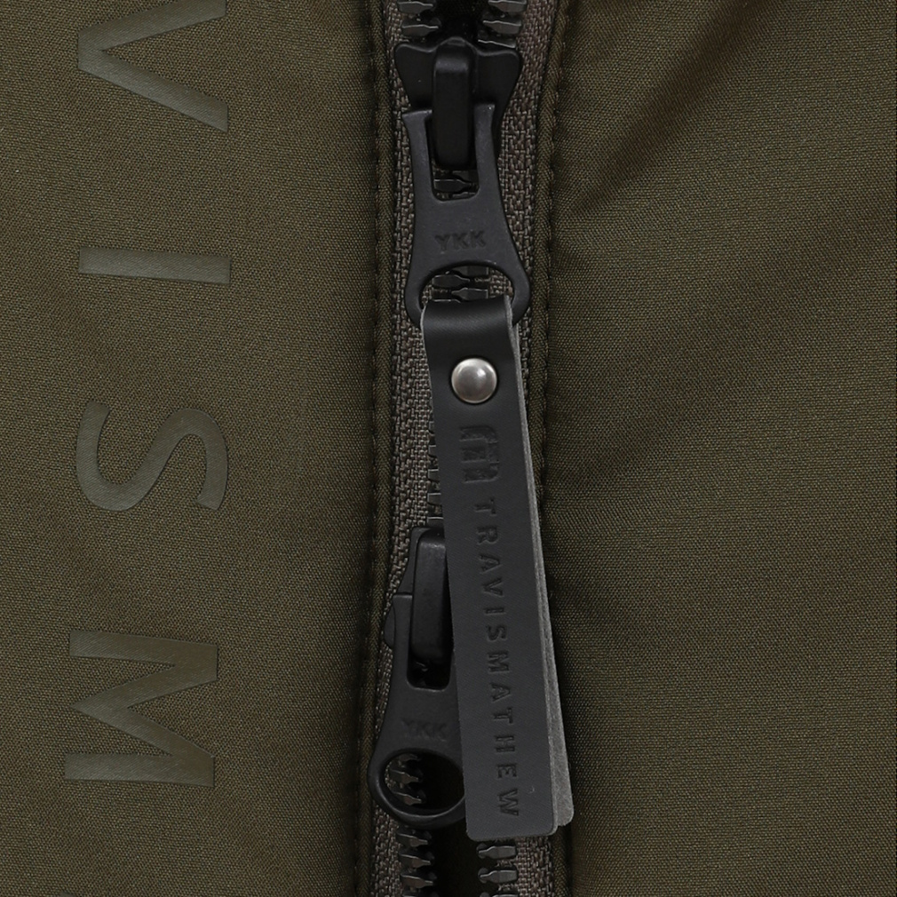 トラヴィスマシュー ゴルフウェア 長袖ウインドブレーカー 秋 冬