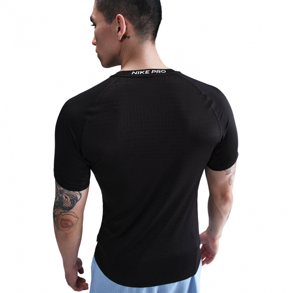 NIKE スポーツウェア　黒　S ナイキ メンズ 半袖 機能 Tシャツ BREATHE SLIM S/S トップ HJ4056