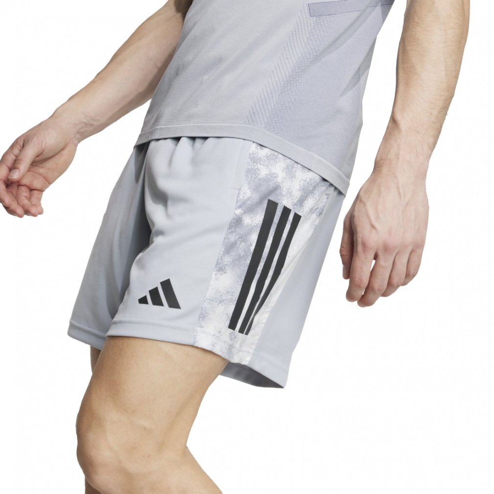 アディダス メンズ ショートパンツ トレイン エッセンシャルズ