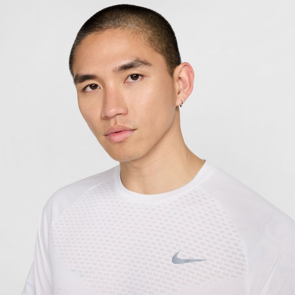 ナイキ メンズ 陸上/ランニング 半袖Tシャツ ストライド Dri-FIT ADV