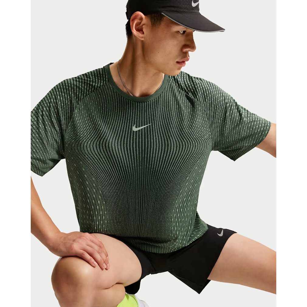 ナイキ メンズ 陸上/ランニング ウェア 半袖Tシャツ ストライド Aero