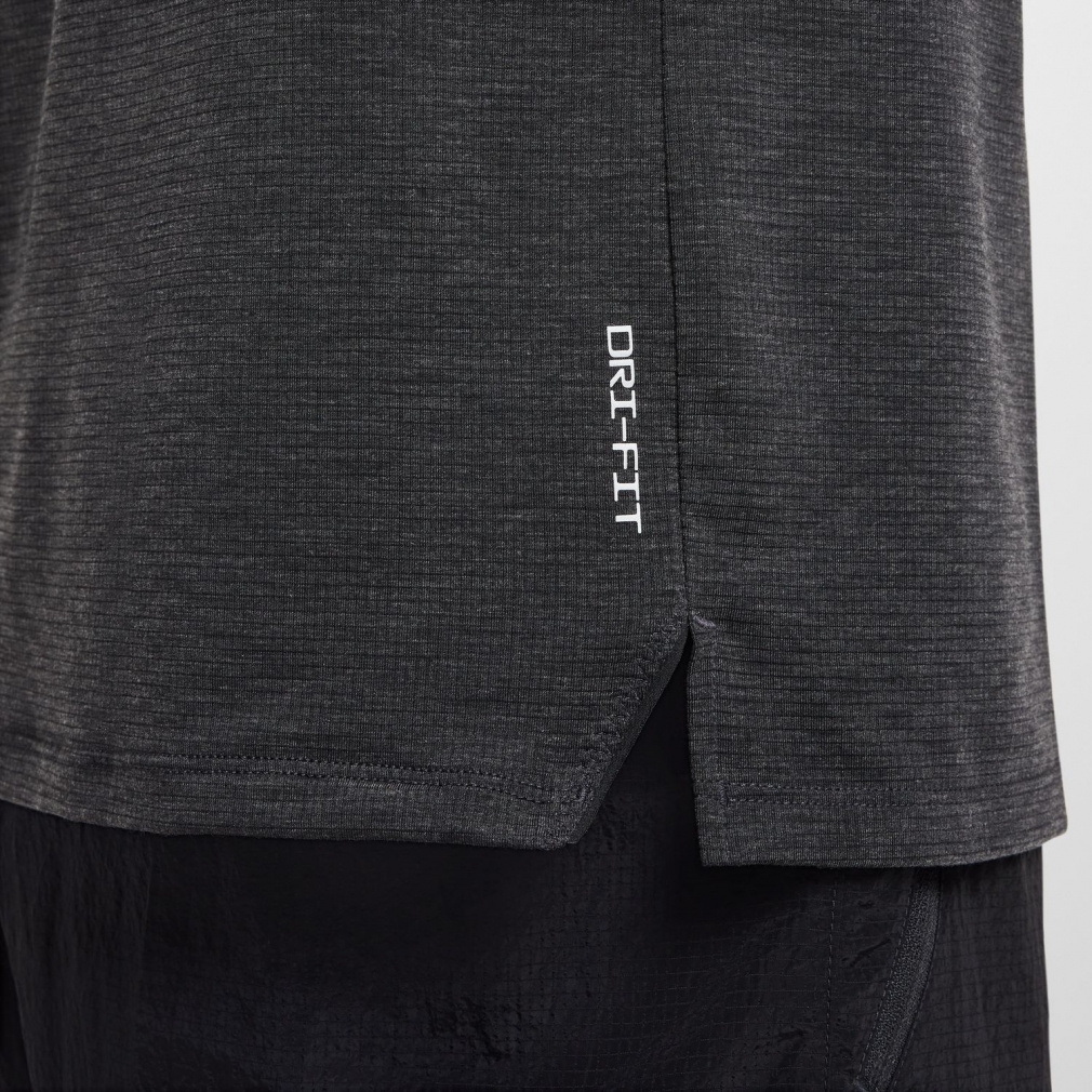 ナイキ メンズ 陸上/ランニング 半袖Tシャツ Dri-FIT RISE 365