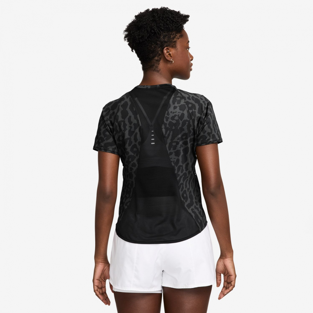 ウィメンズ スウィフト Dri-FIT ショートスリーブ ランニング