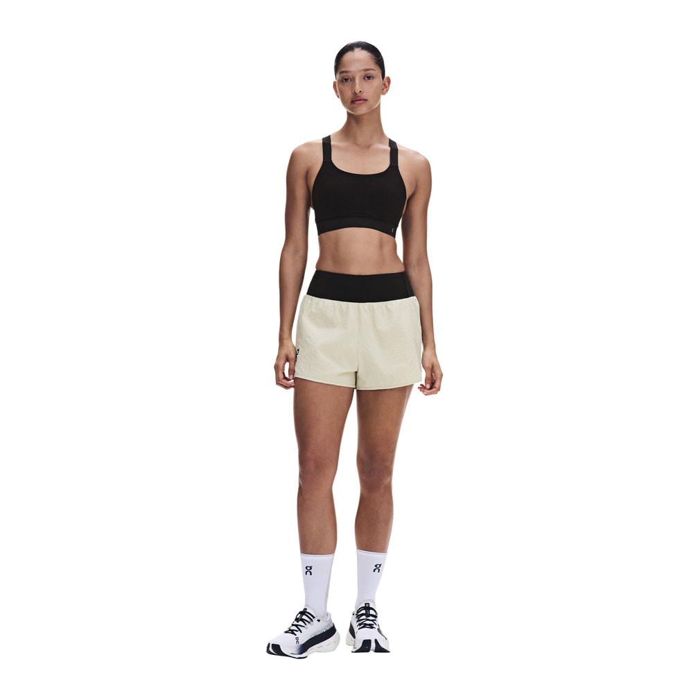 ウォーキング・ランニングウェア Performance Volt Shorts オン レディス 陸上/ランニングウェア ショート/ハーフパンツ