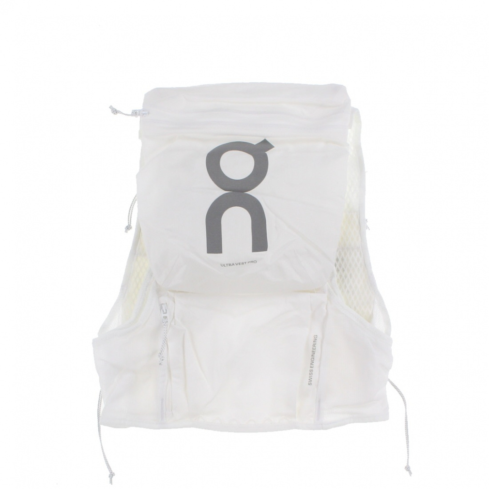 オン 陸上/ランニング バックパック Ultra Vest Pro ウルトラ ベスト