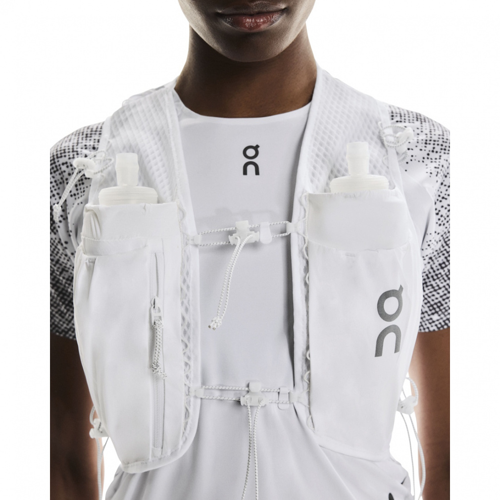 オン 陸上/ランニング バックパック Ultra Vest Pro ウルトラ ベスト