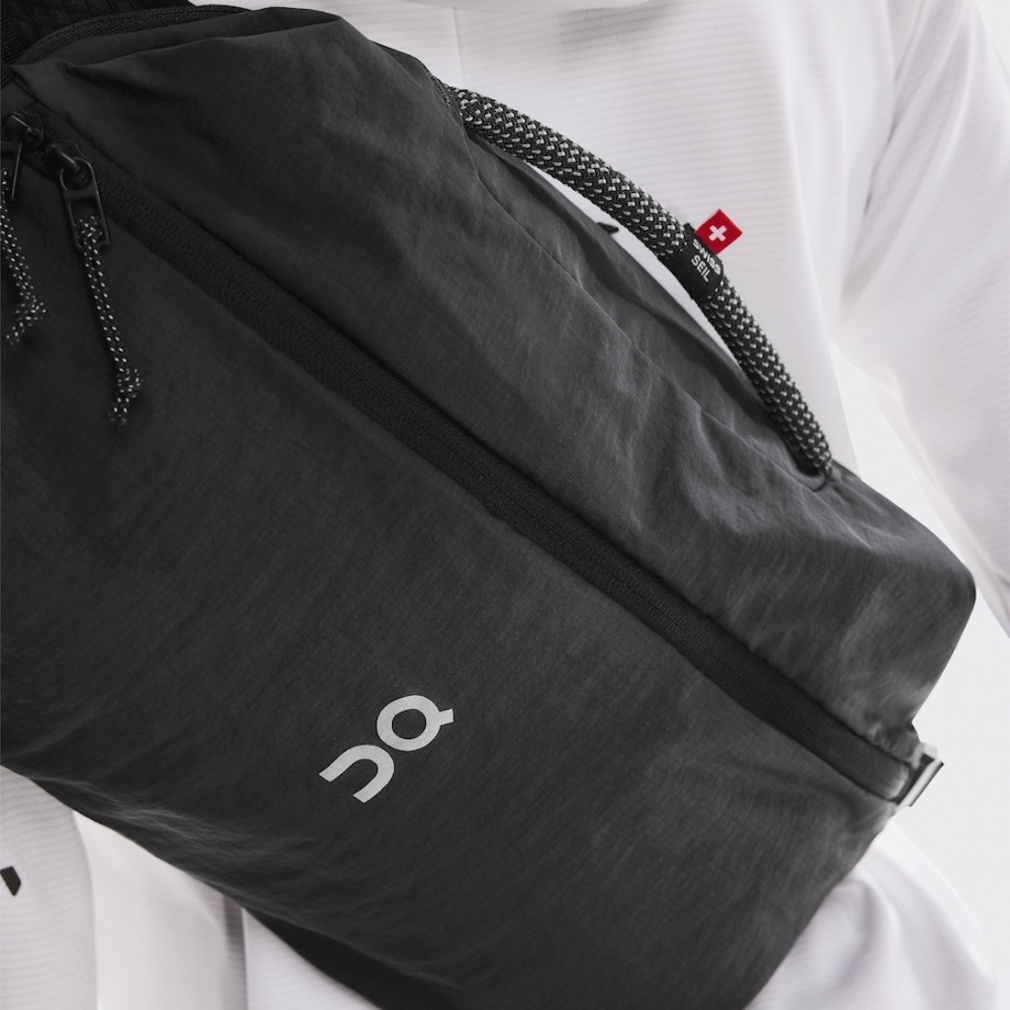オン ウエストバッグ Sling Pack 9L スリングパック 9L UF3016