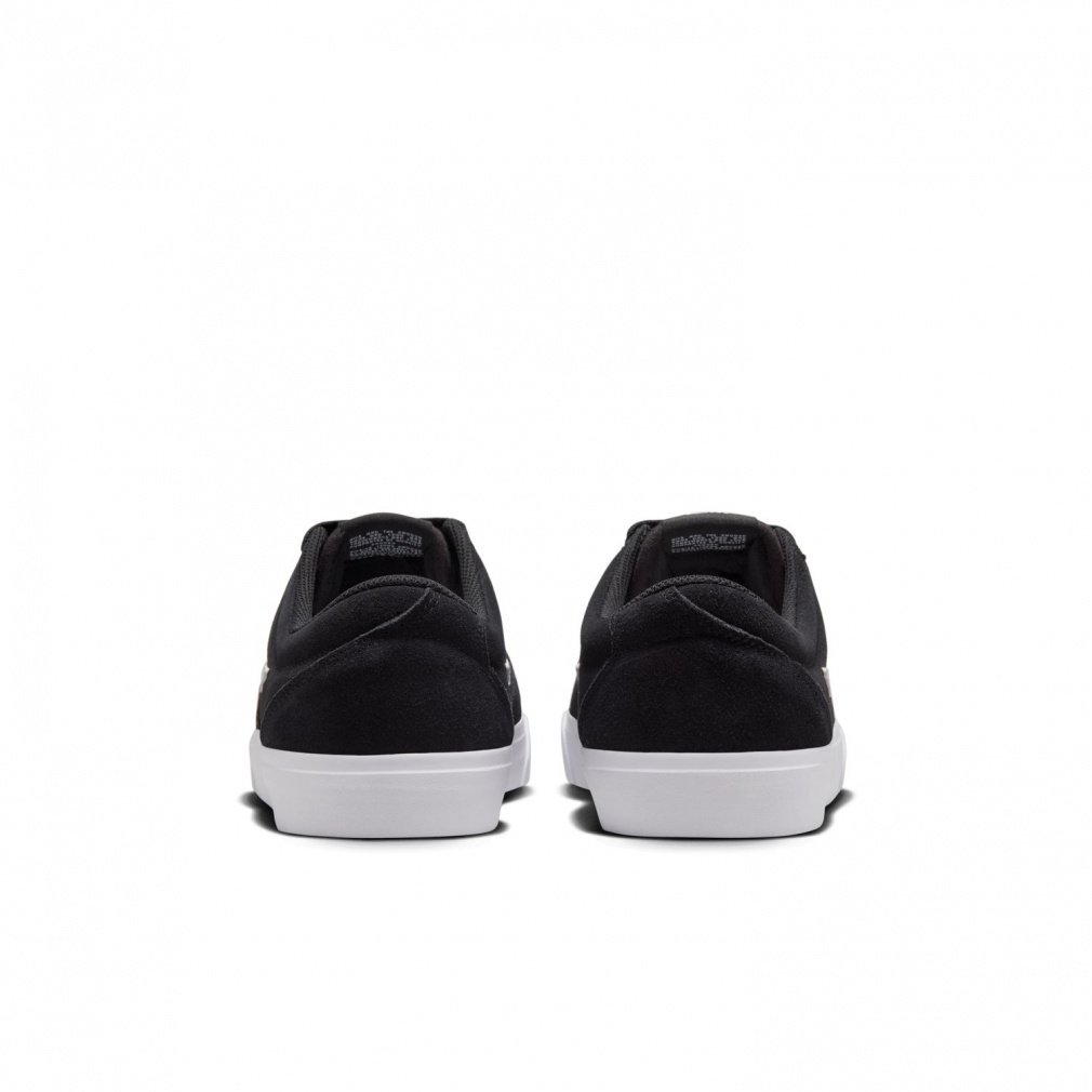 ナイキ チャージ スエード IB2750-001 メンズ スニーカー ： ブラック