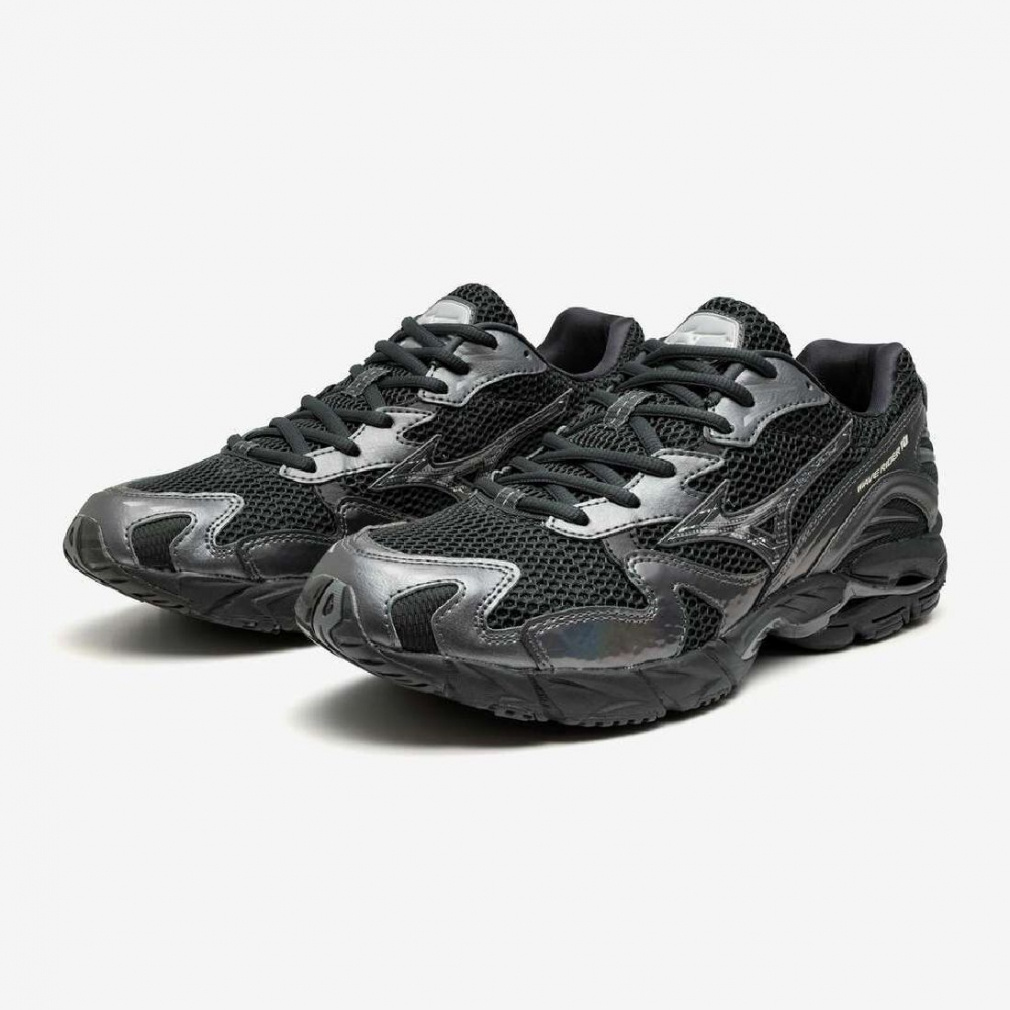 ウメ Coming soon. @adidasoriginals x @atmos_japan ZX 8000 G-SNK 10