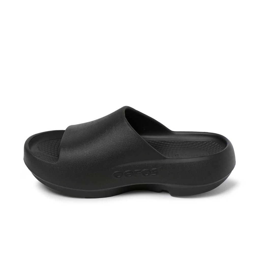 ウーフォス OOahh+ Black ウーアープラス 1110050261 メンズ レディス