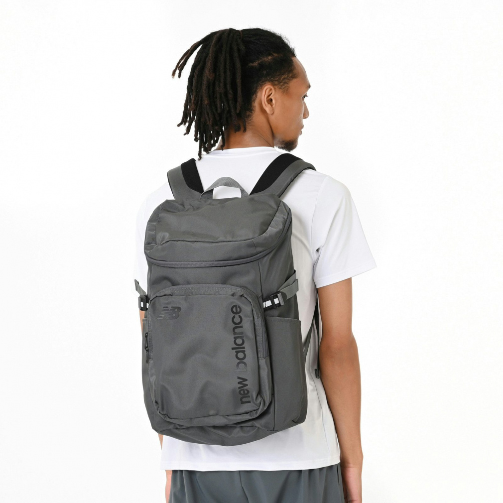 ニューバランス トップローディングバックパック 30L LAB55616 CTR