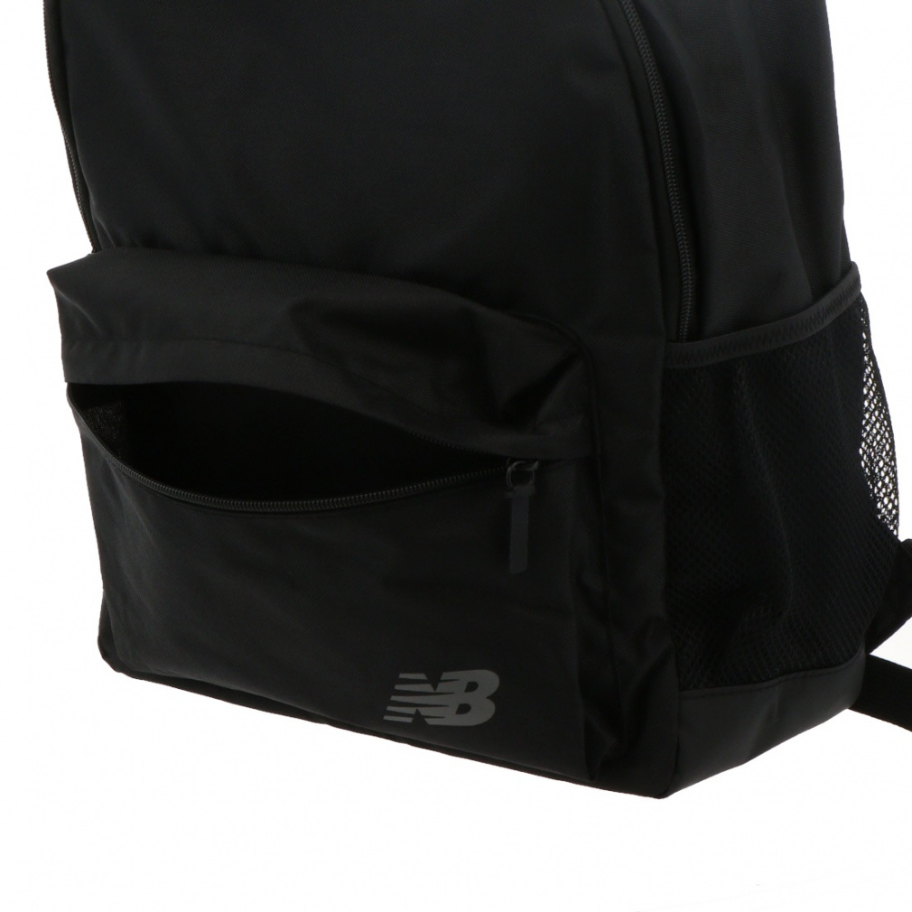 New Balance Bitefng ブラックリュック ニューバランス Essential バックパック LAB53511 BK ディパック