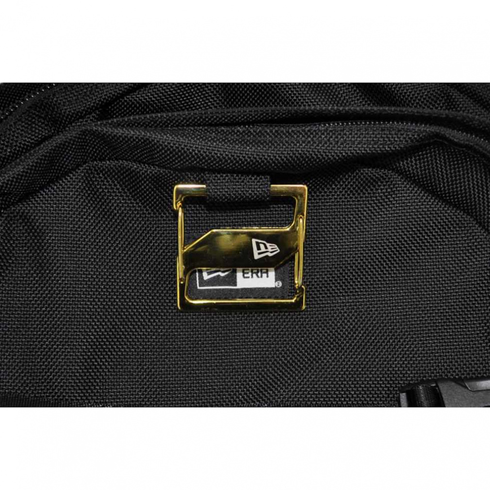 ニューエラ CARRIER PACK NE PRNT BLK WHI 251 14521347 BLK バック
