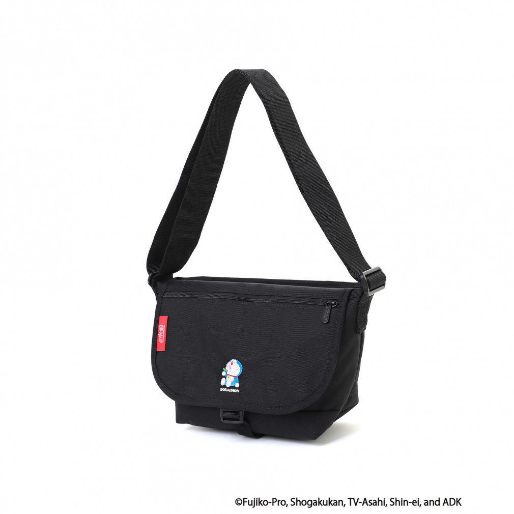 マンハッタンポーテージ ドラえもん FLAP ZIPPER POCKET DORAEMON 25