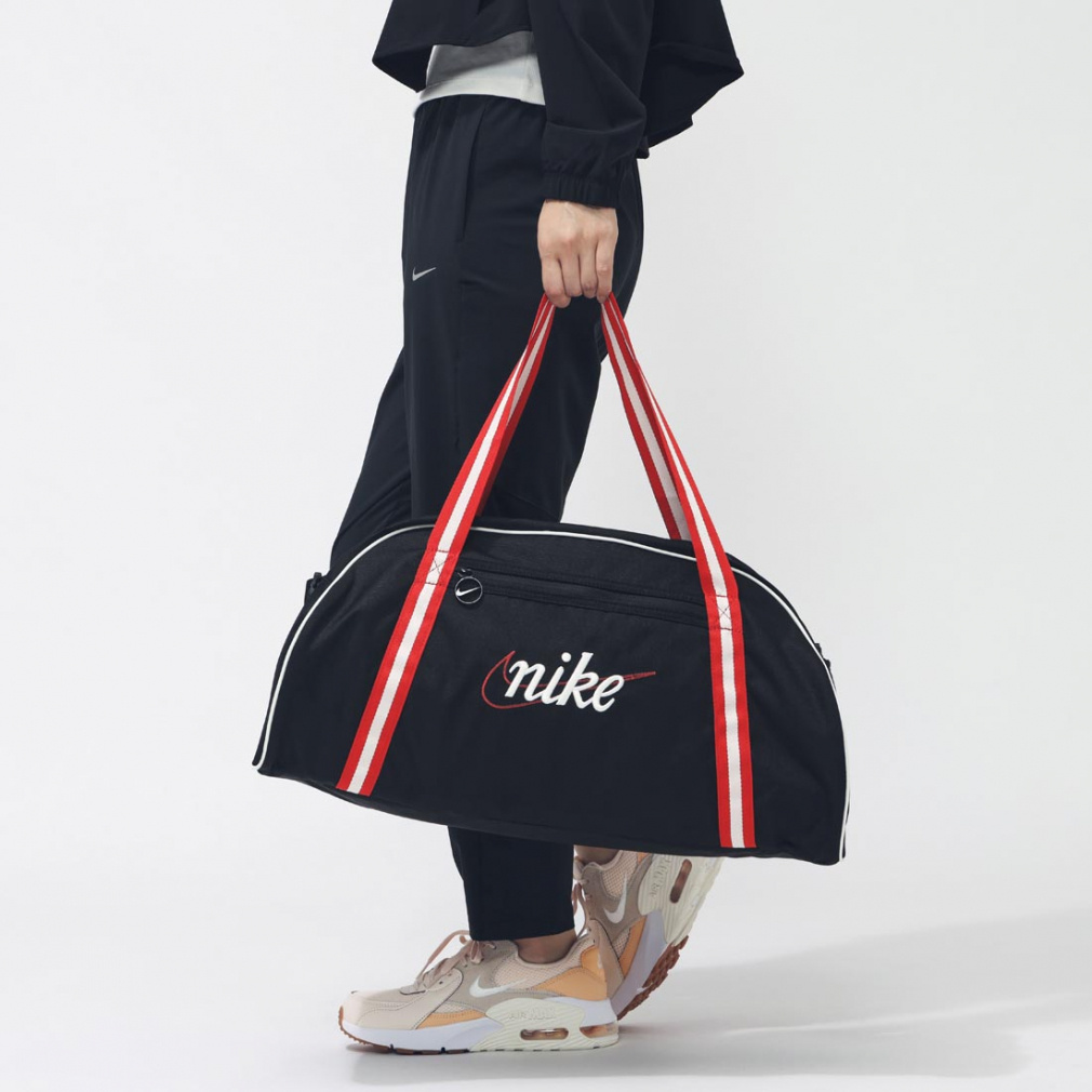 【最終値下】 TaylorMadeSIMMAX メンズクラブ一式+バック 最終値下】 TaylorMadeSIMMAX メンズクラブ一式+バック